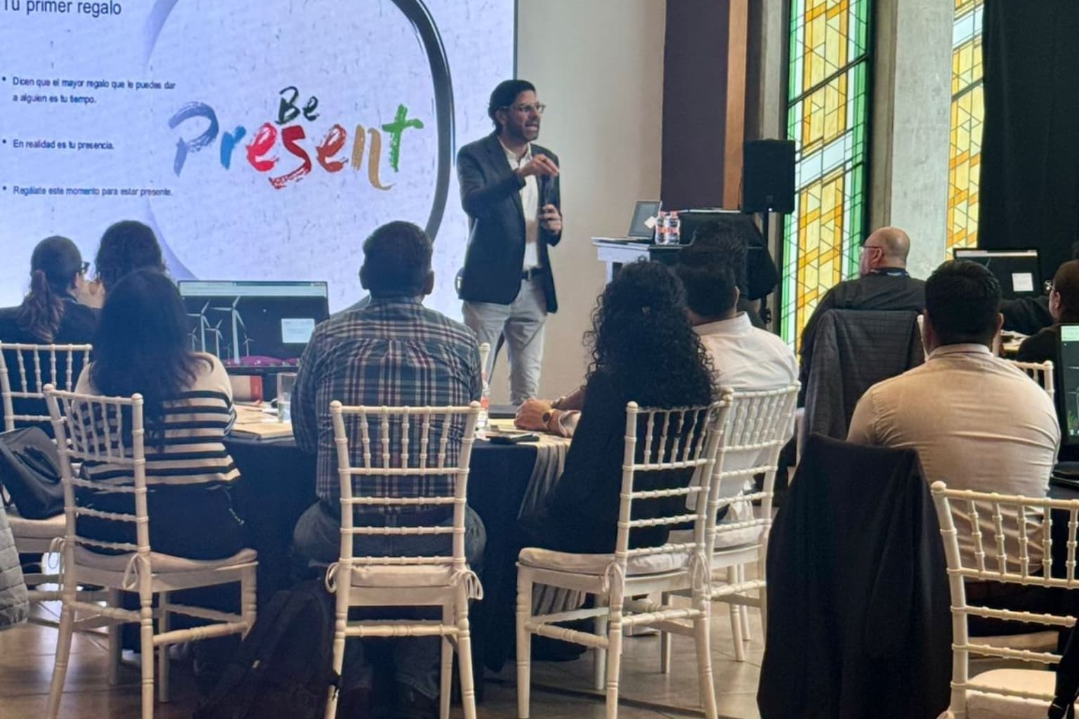 Armando Regil inspira a líderes de Naturgy México con una charla sobre visión e innovación